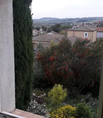 à 8 Km De La - 3 Appartamento